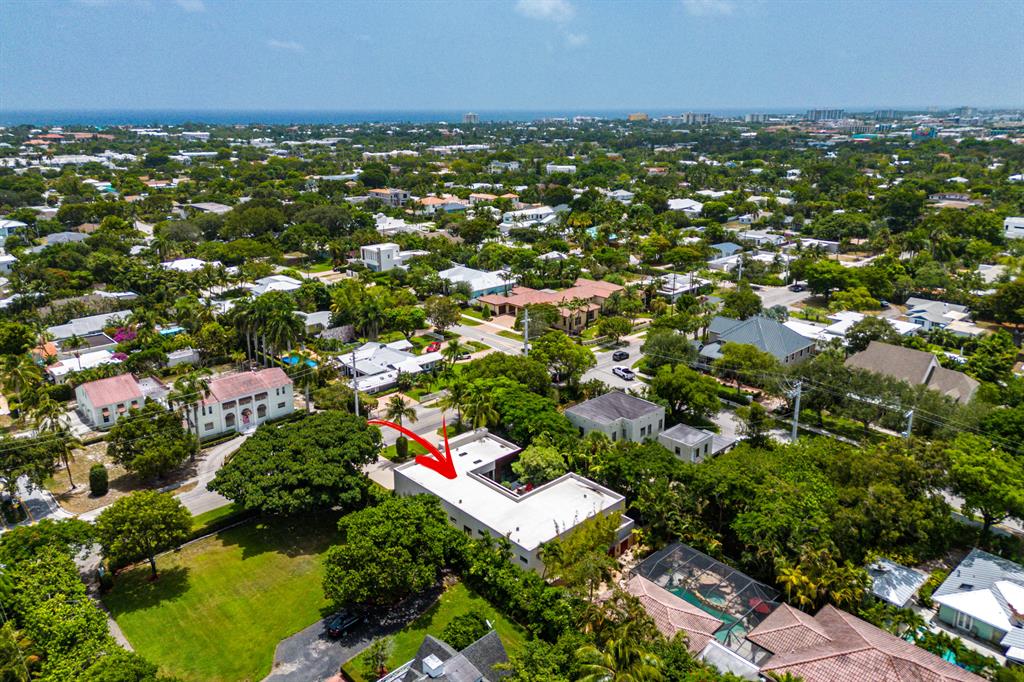 S/D OF 8-46-43, S 1/2 OF E 1/2 OF LOT 8 - Residential