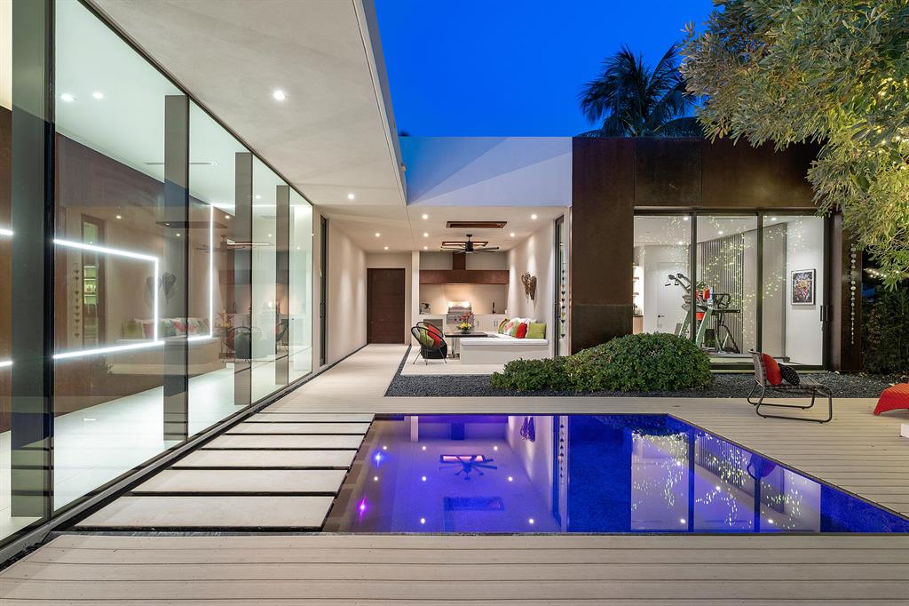 S/D OF 8-46-43, S 1/2 OF E 1/2 OF LOT 8 - Residential