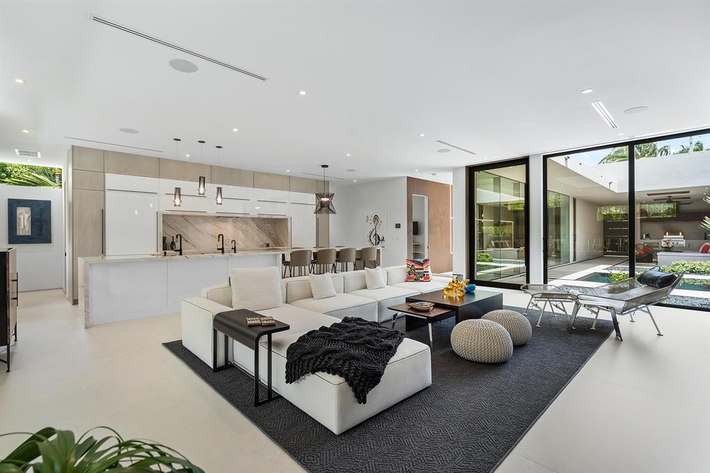 S/D OF 8-46-43, S 1/2 OF E 1/2 OF LOT 8 - Residential