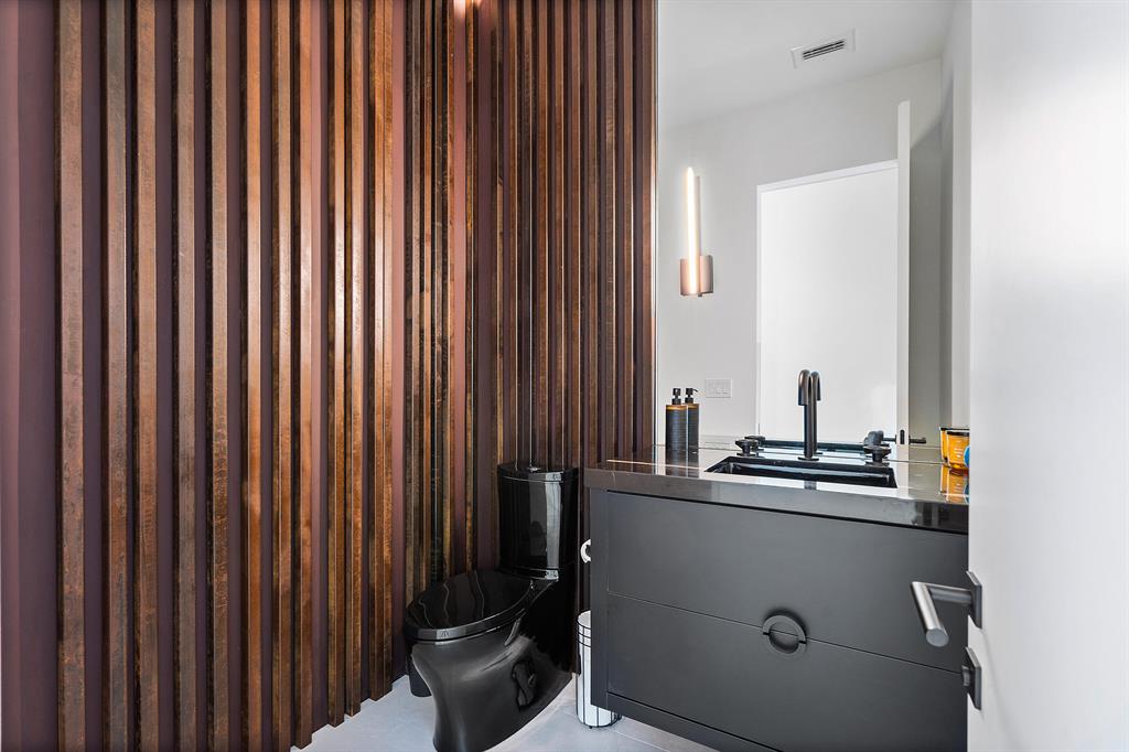 S/D OF 8-46-43, S 1/2 OF E 1/2 OF LOT 8 - Residential