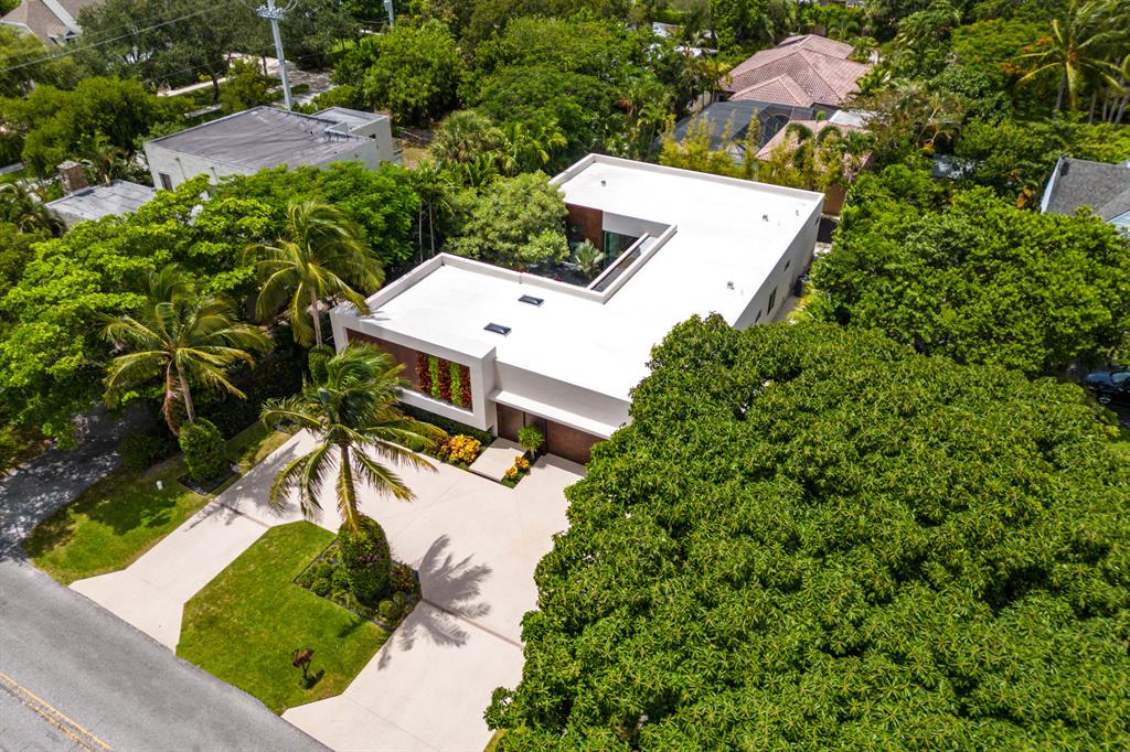 S/D OF 8-46-43, S 1/2 OF E 1/2 OF LOT 8 - Residential