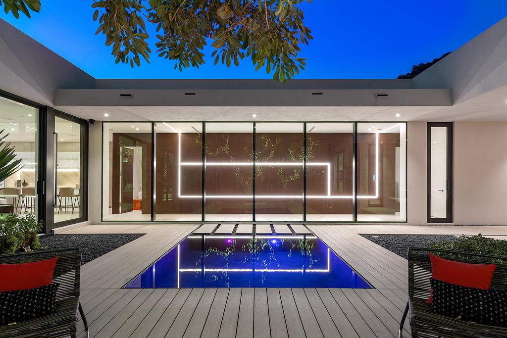 S/D OF 8-46-43, S 1/2 OF E 1/2 OF LOT 8 - Residential