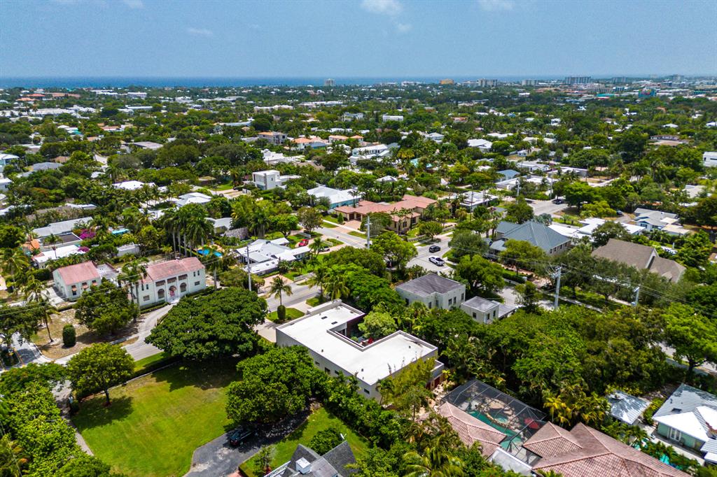 S/D OF 8-46-43, S 1/2 OF E 1/2 OF LOT 8 - Residential