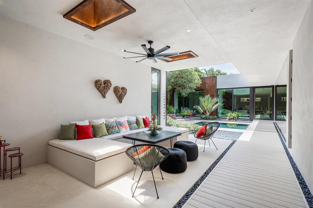 S/D OF 8-46-43, S 1/2 OF E 1/2 OF LOT 8 - Residential