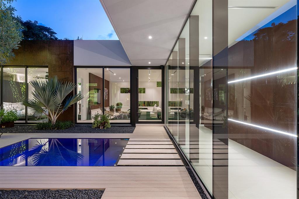 S/D OF 8-46-43, S 1/2 OF E 1/2 OF LOT 8 - Residential