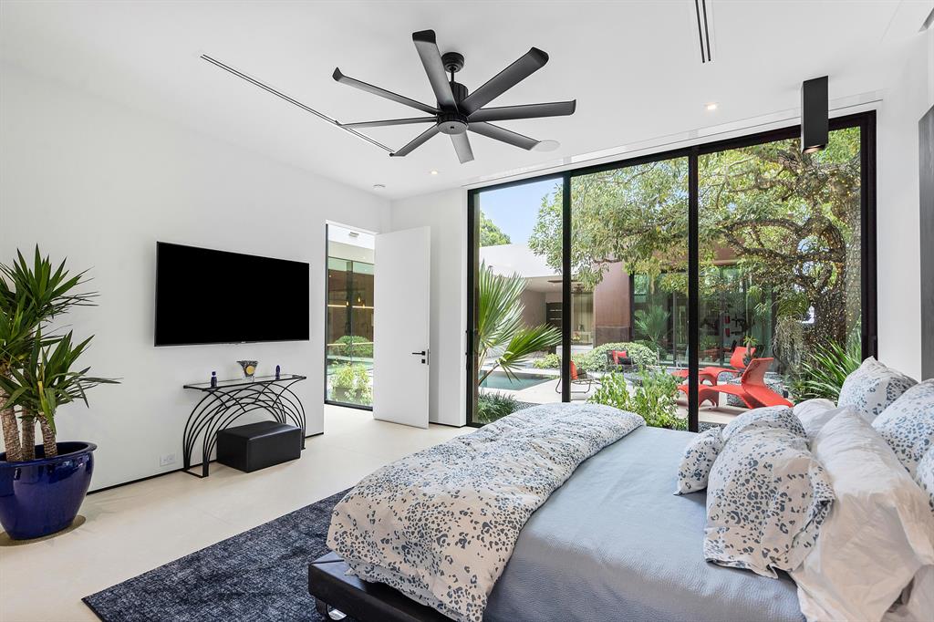 S/D OF 8-46-43, S 1/2 OF E 1/2 OF LOT 8 - Residential