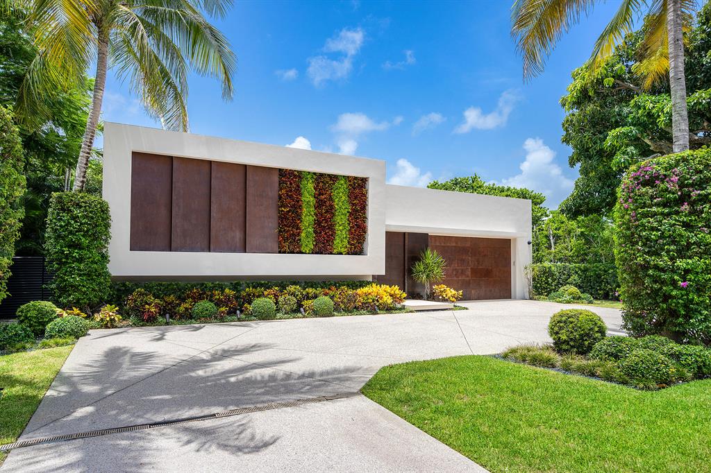 S/D OF 8-46-43, S 1/2 OF E 1/2 OF LOT 8 - Residential