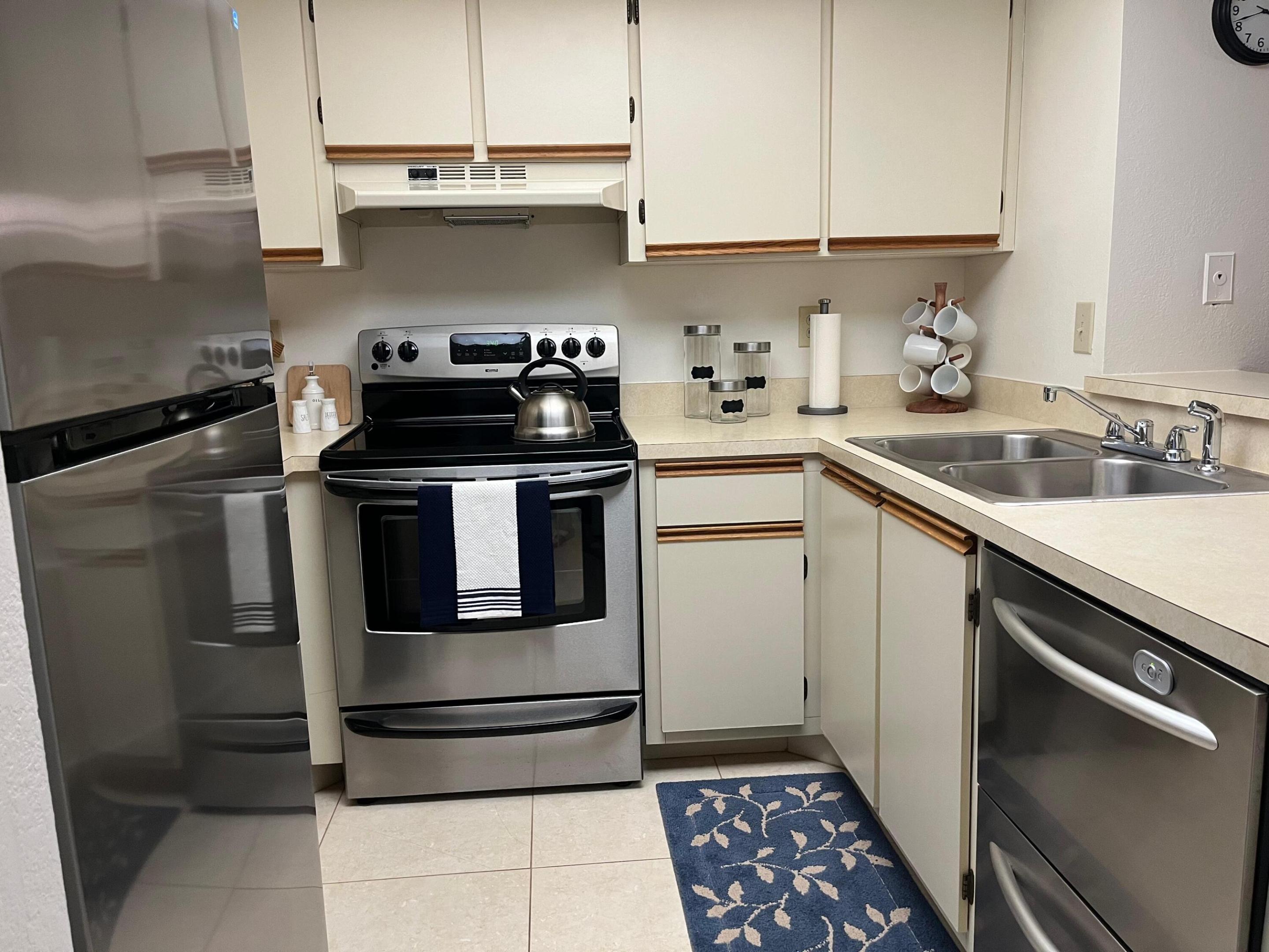 Midport Place II - Residential Lease