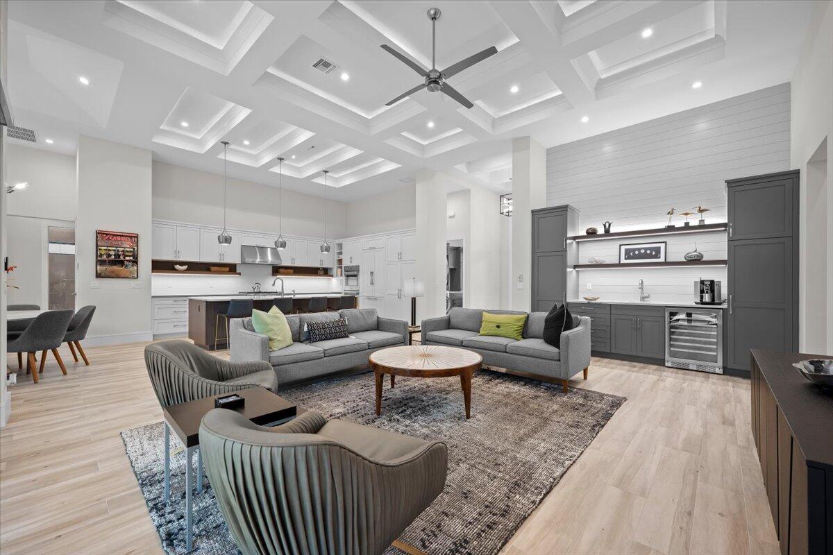 JUPITER INLET BEACH COLONY - Residential