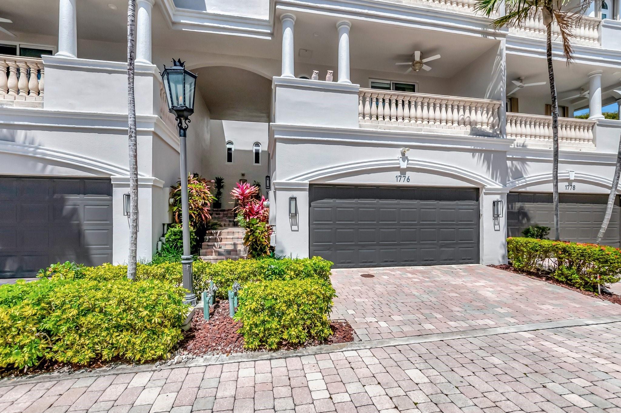 1776 Bay Dr