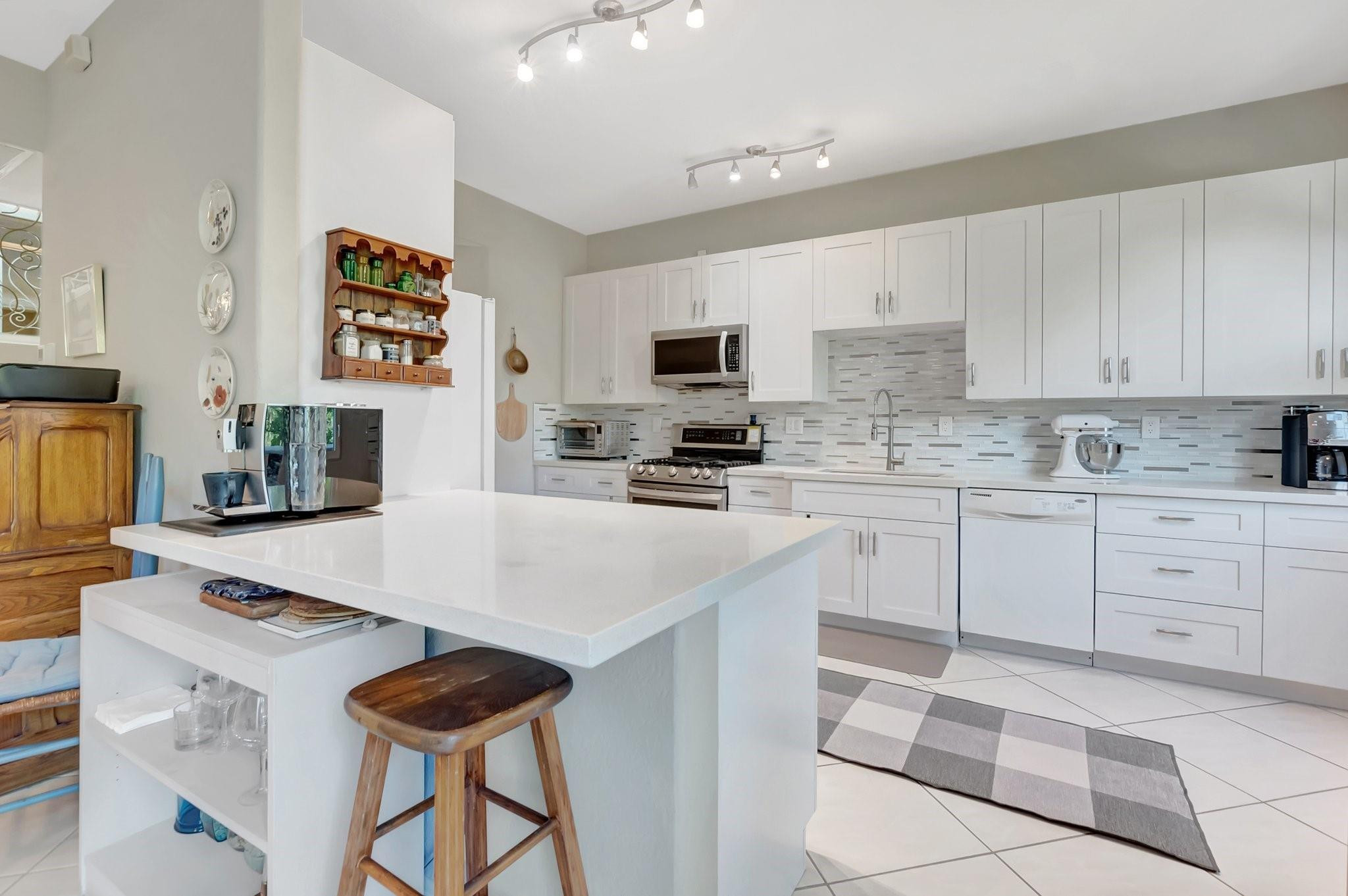 Hillsboro Bay By The Sea - Residential