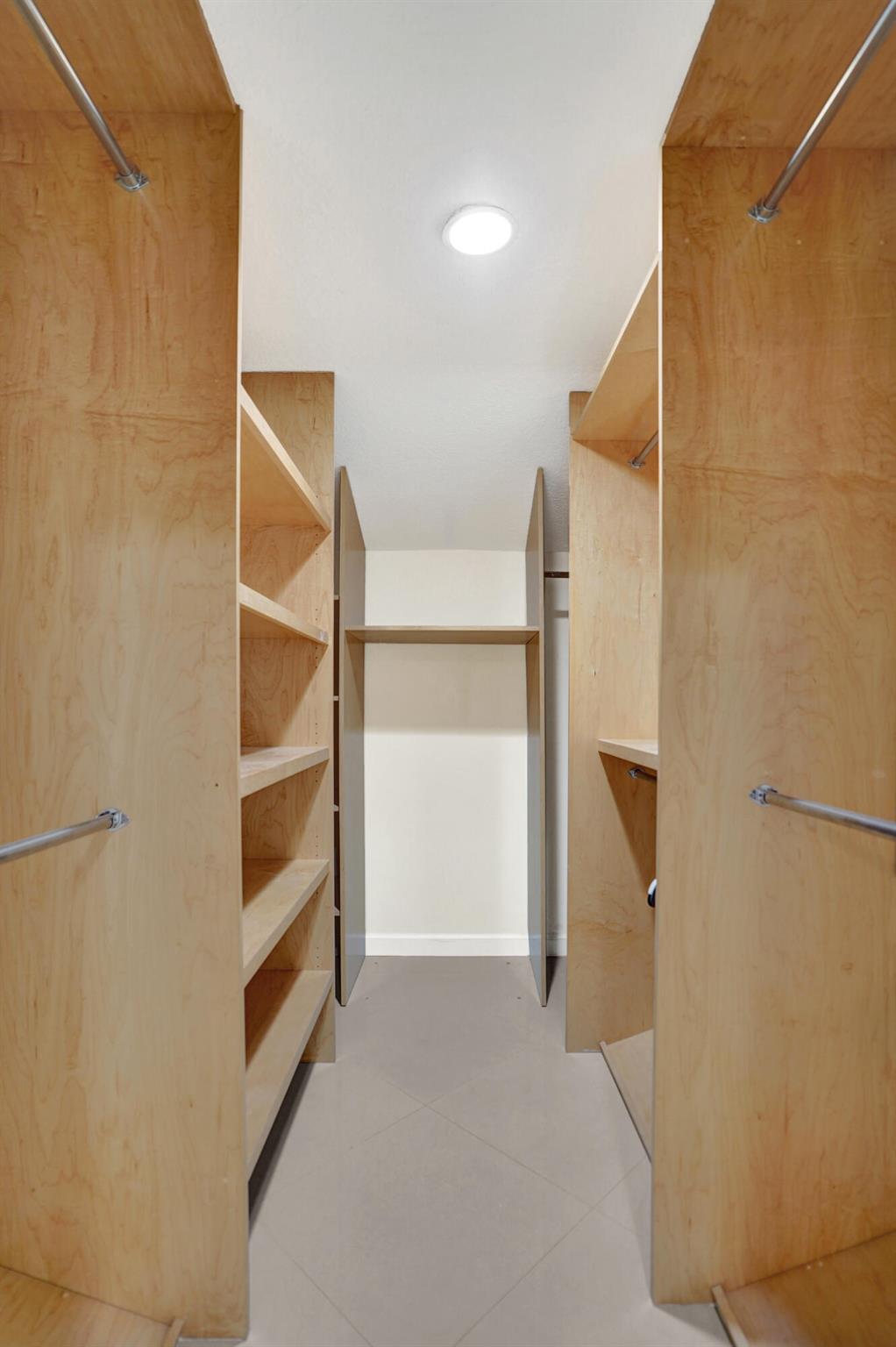 PINE RIDGE NORTH II CONDO - Residential Lease