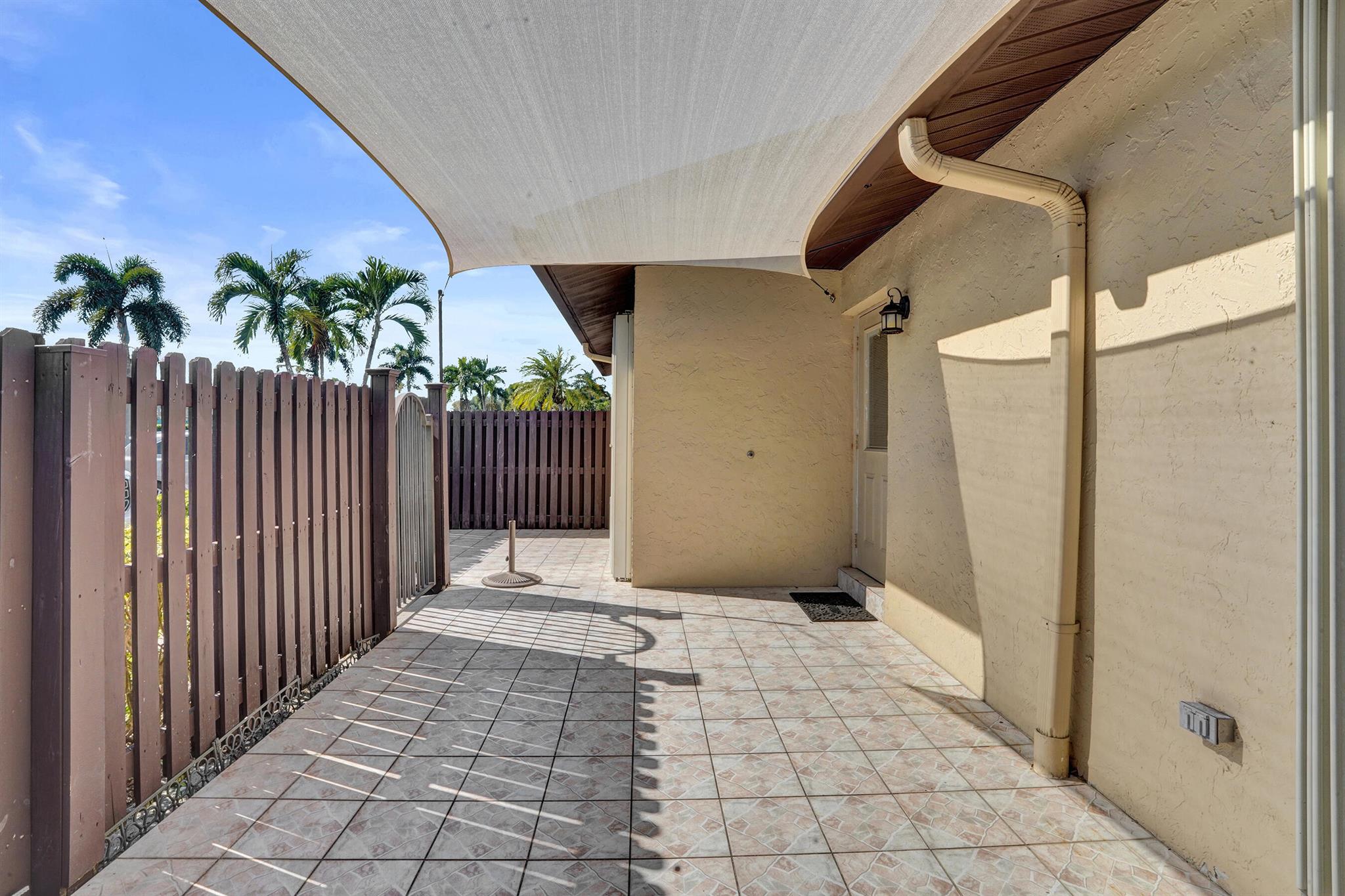 PINE RIDGE NORTH II CONDO - Residential Lease