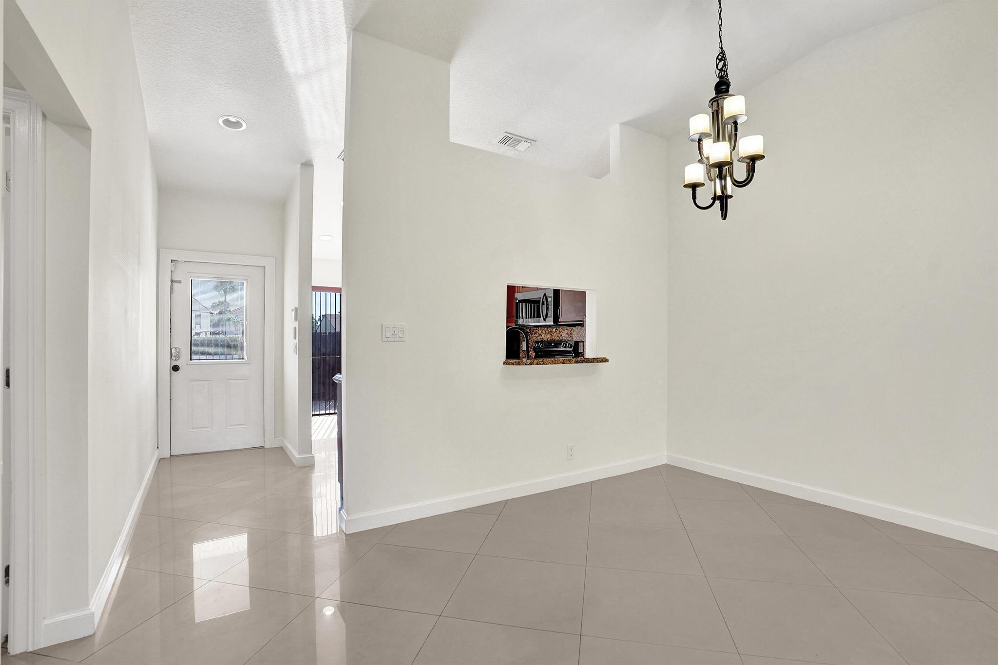 PINE RIDGE NORTH II CONDO - Residential Lease