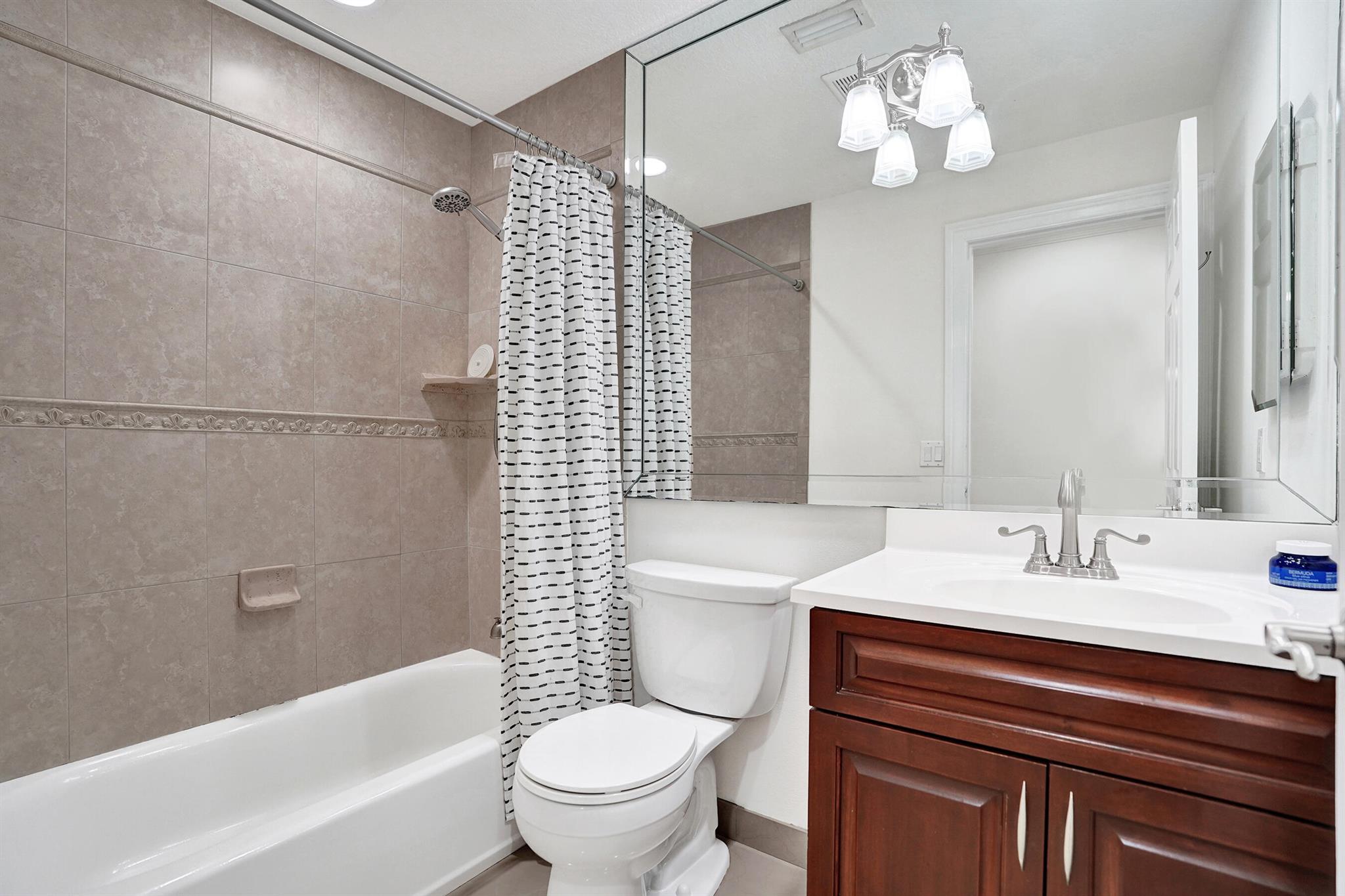 PINE RIDGE NORTH II CONDO - Residential Lease