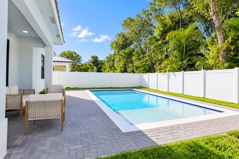 Tiny photo for 6769 MITCHELL Street, Jupiter, FL 33458 (MLS # B26090071)