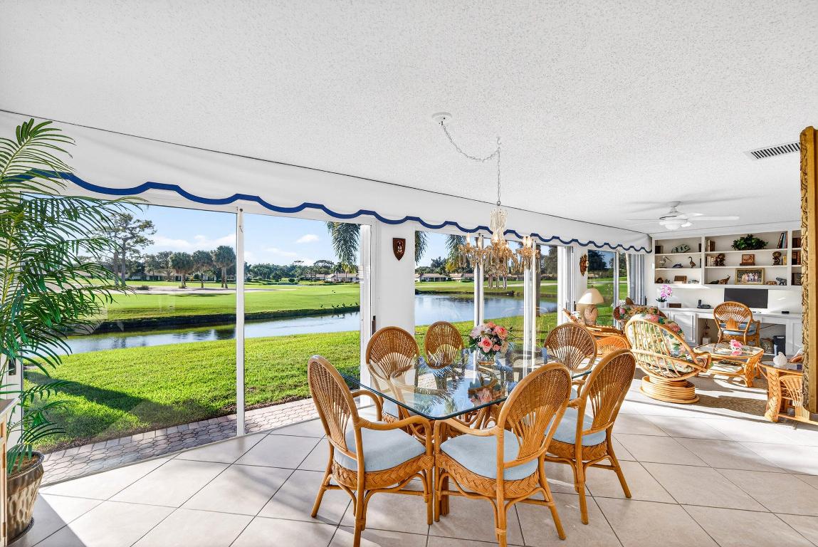 4524 Sanderling Lane