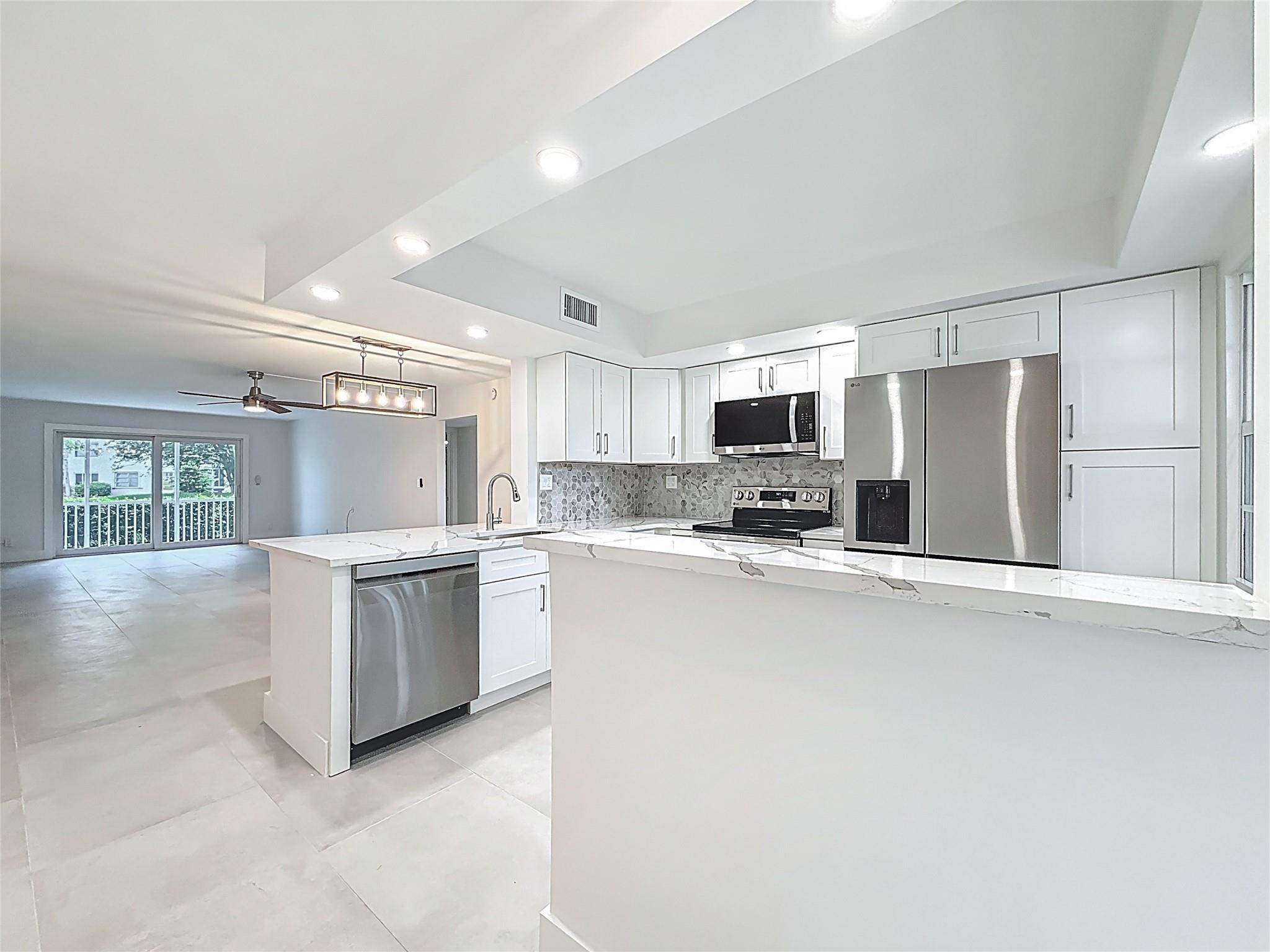 4701 Martinique Dr L1