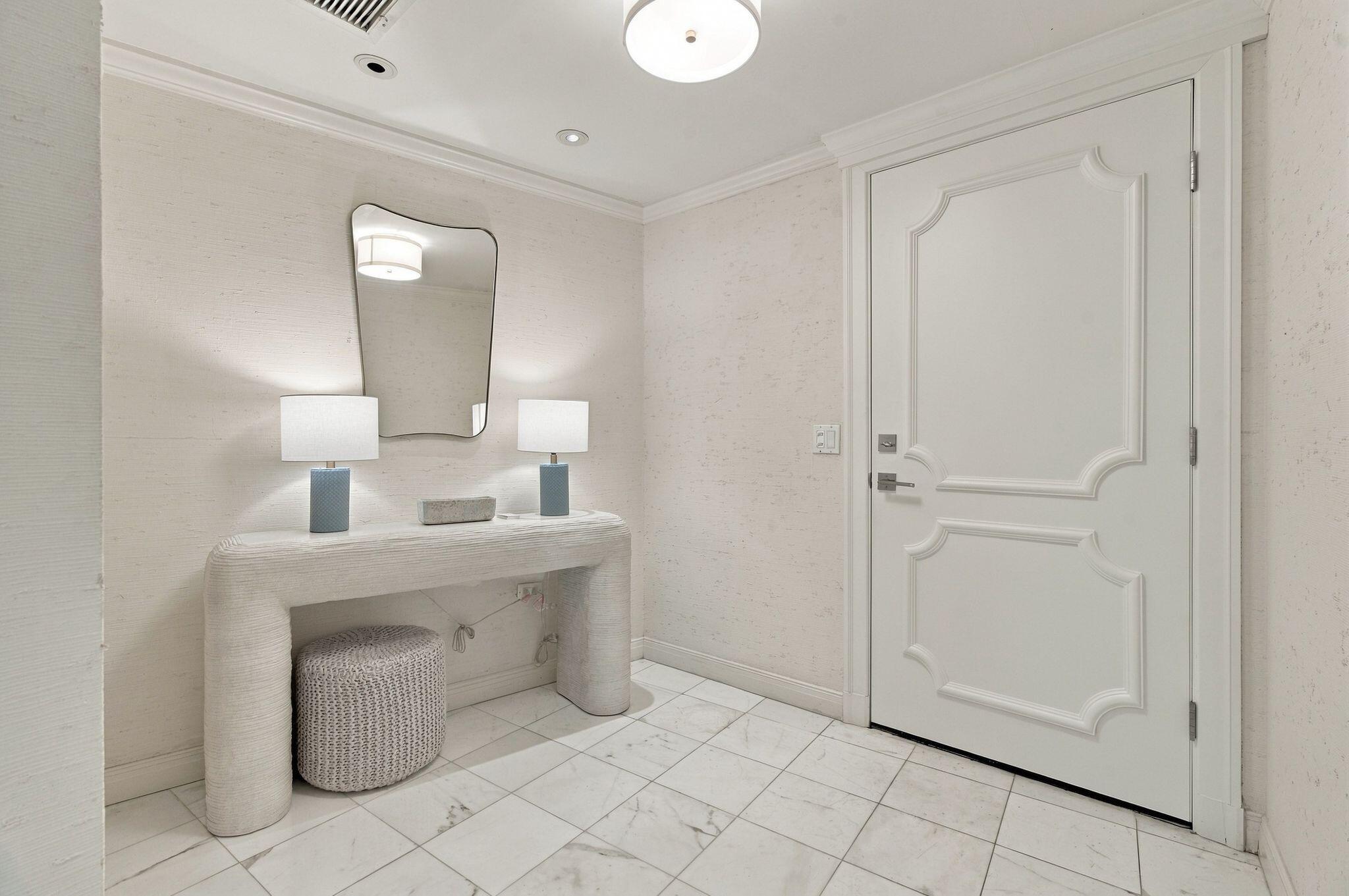 100 Royal Palm Way G5