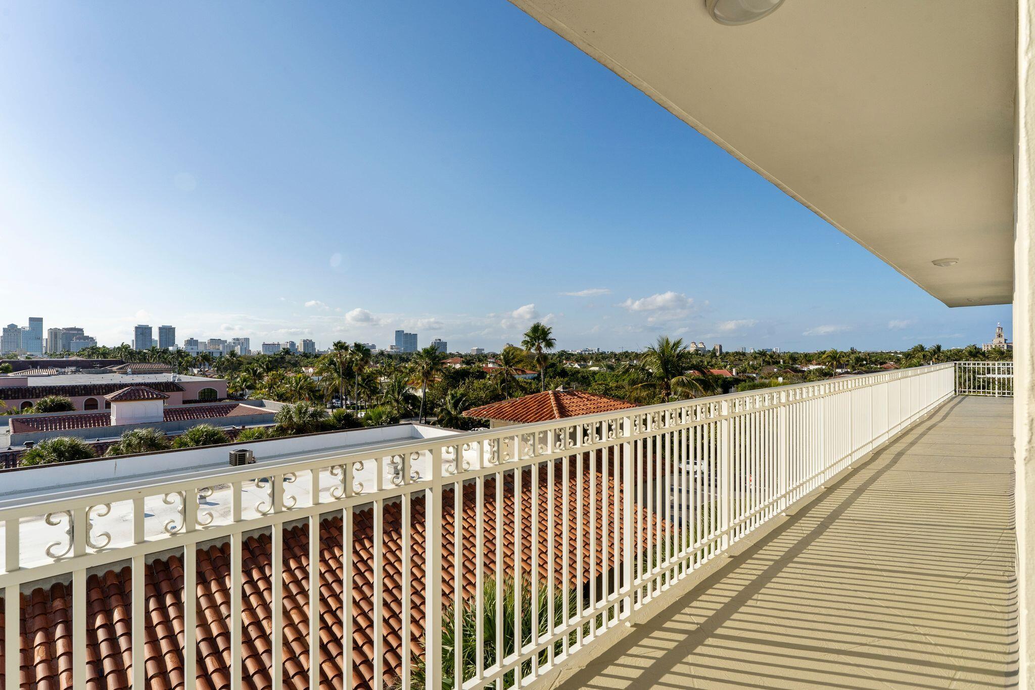 1 Royal Palm Way Condo - Residential