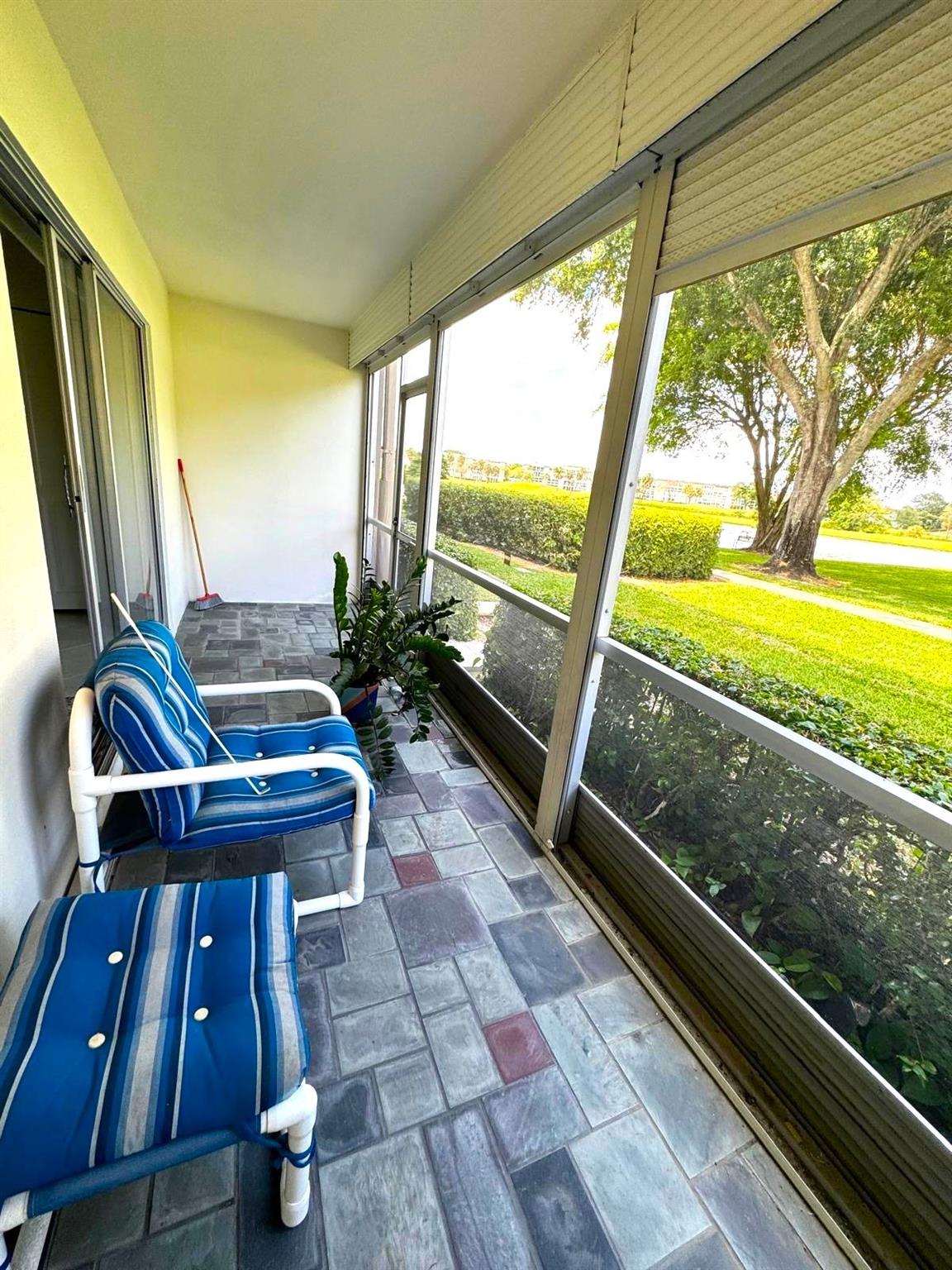 VICTORIA VILLAGE H - Residential