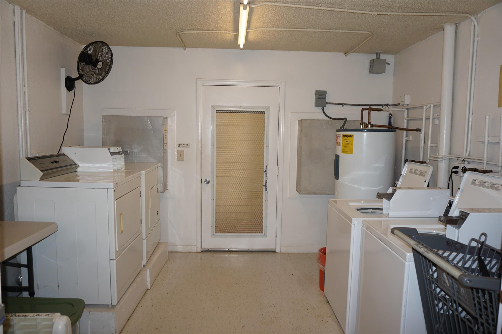 VICTORIA VILLAGE H - Residential