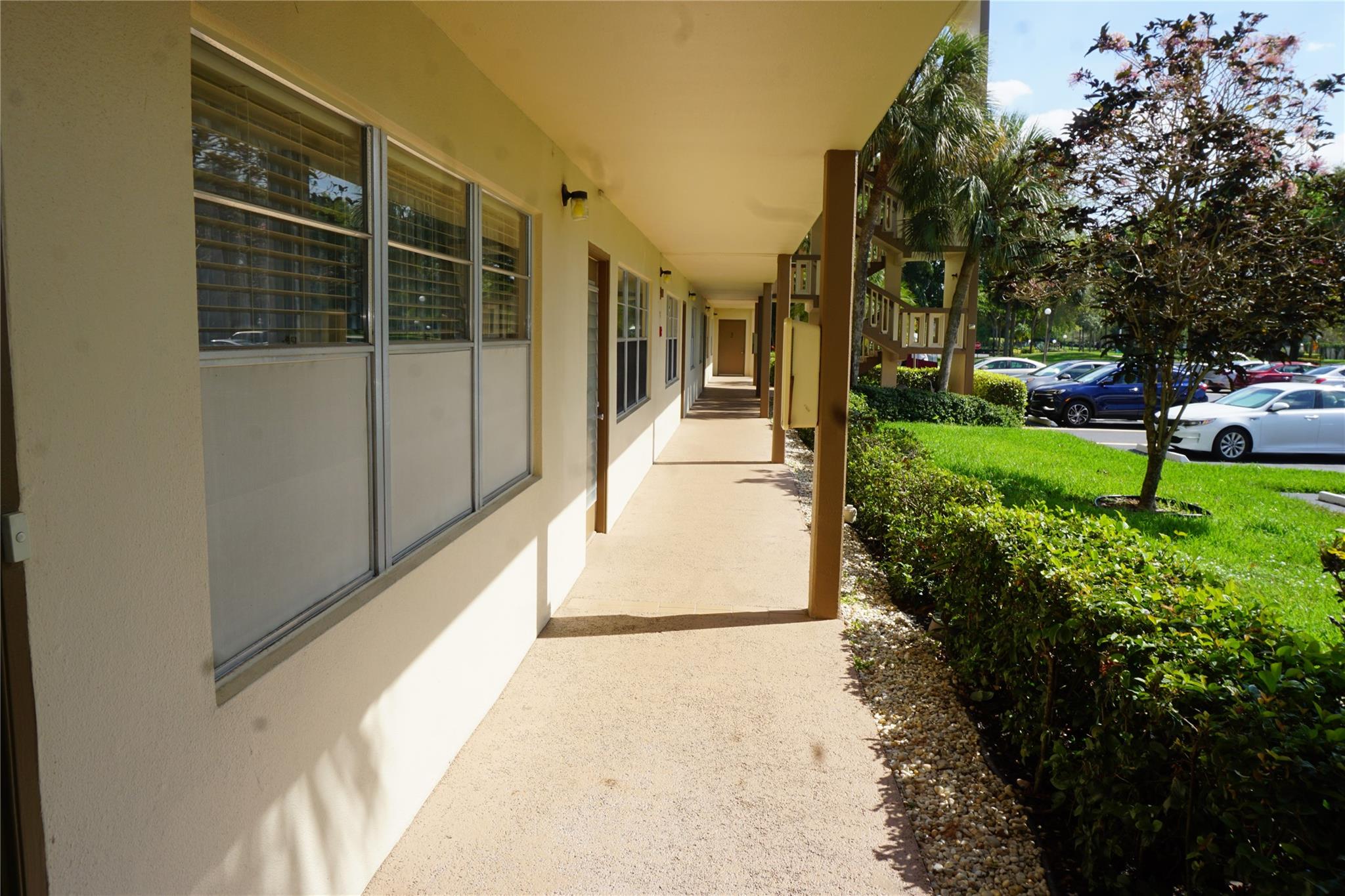 VICTORIA VILLAGE H - Residential