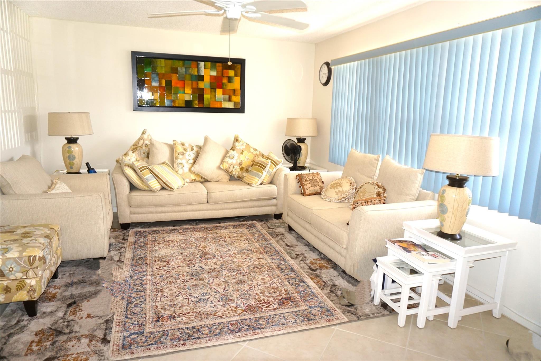 VICTORIA VILLAGE H - Residential