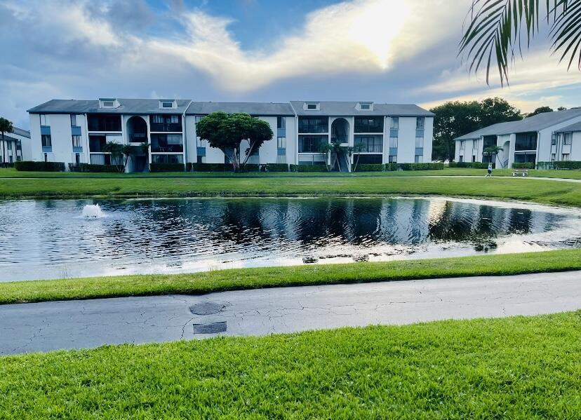 PALM CLUB VILLAGE I CONDO - Residential