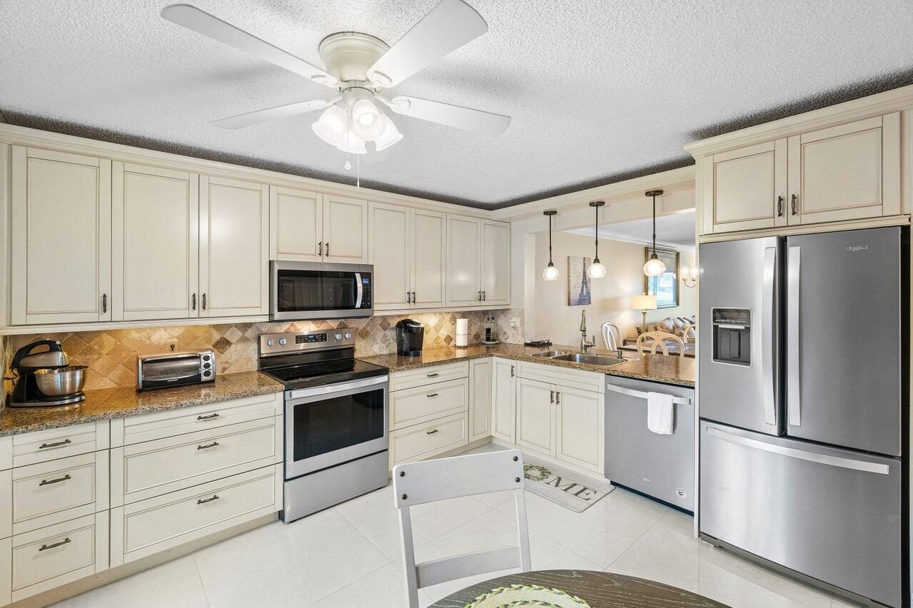 5771 Fairway Park Court 103