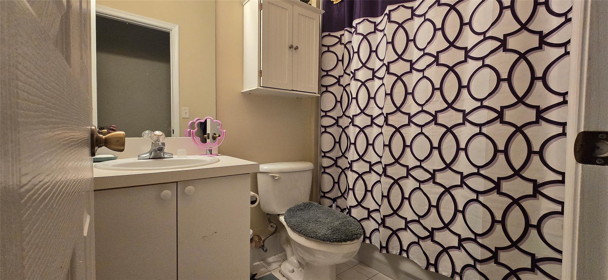 Rokest Apts Of Tamarac - Residential Lease