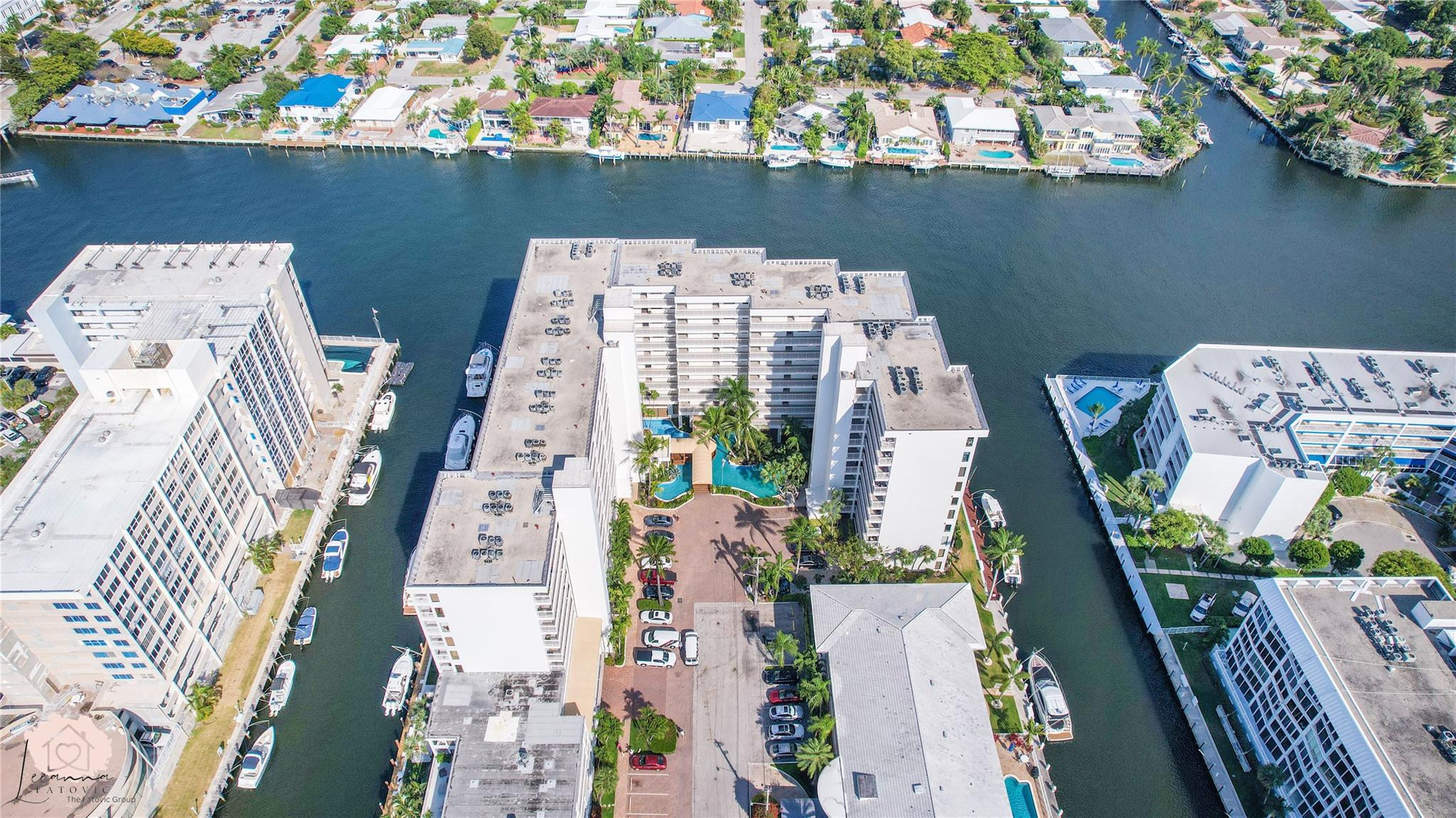 Pilot House Water View - Residential