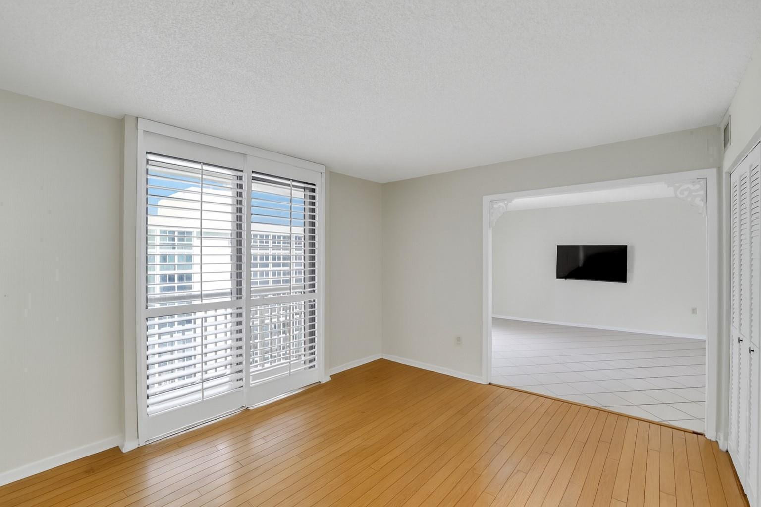 Pilot House Water View - Residential