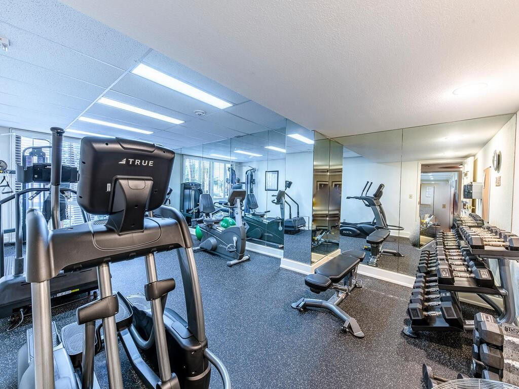 Pilot House Water View - Residential