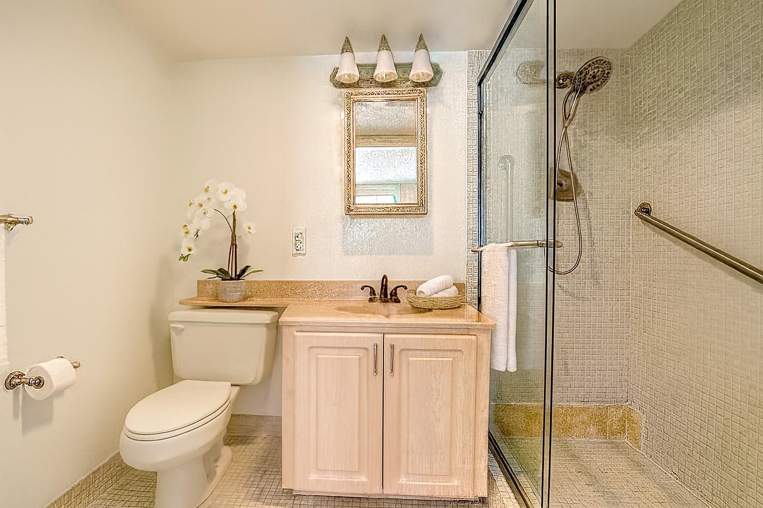 Pilot House Water View - Residential