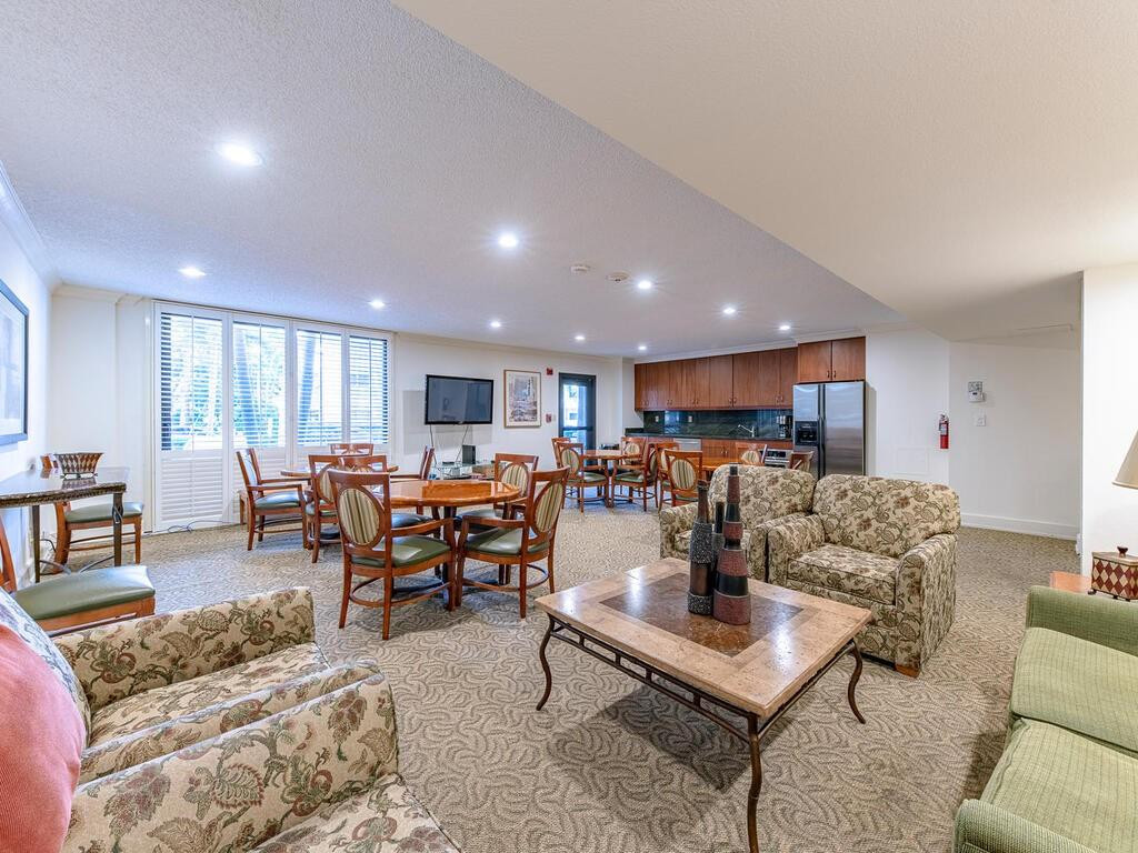 Pilot House Water View - Residential