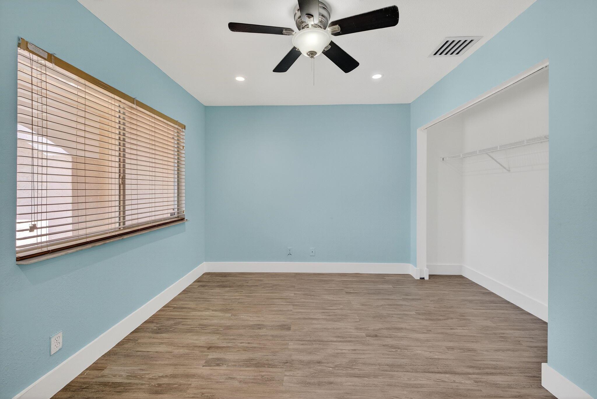 SARTORI LAKE - Residential Lease
