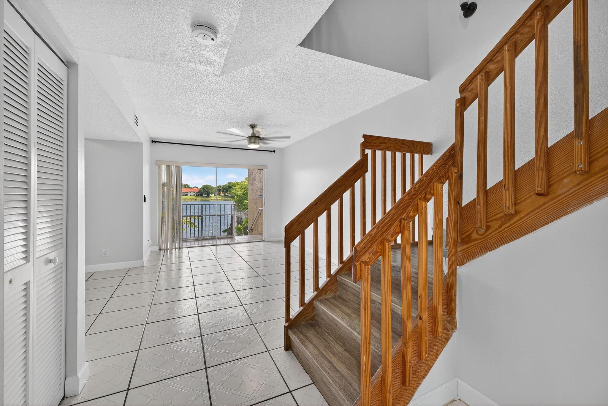 SARTORI LAKE - Residential Lease