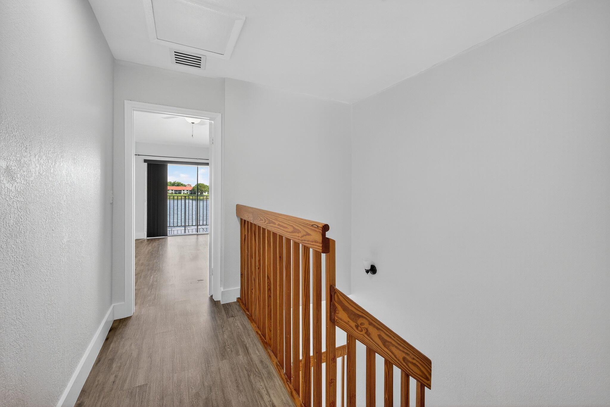 SARTORI LAKE - Residential Lease
