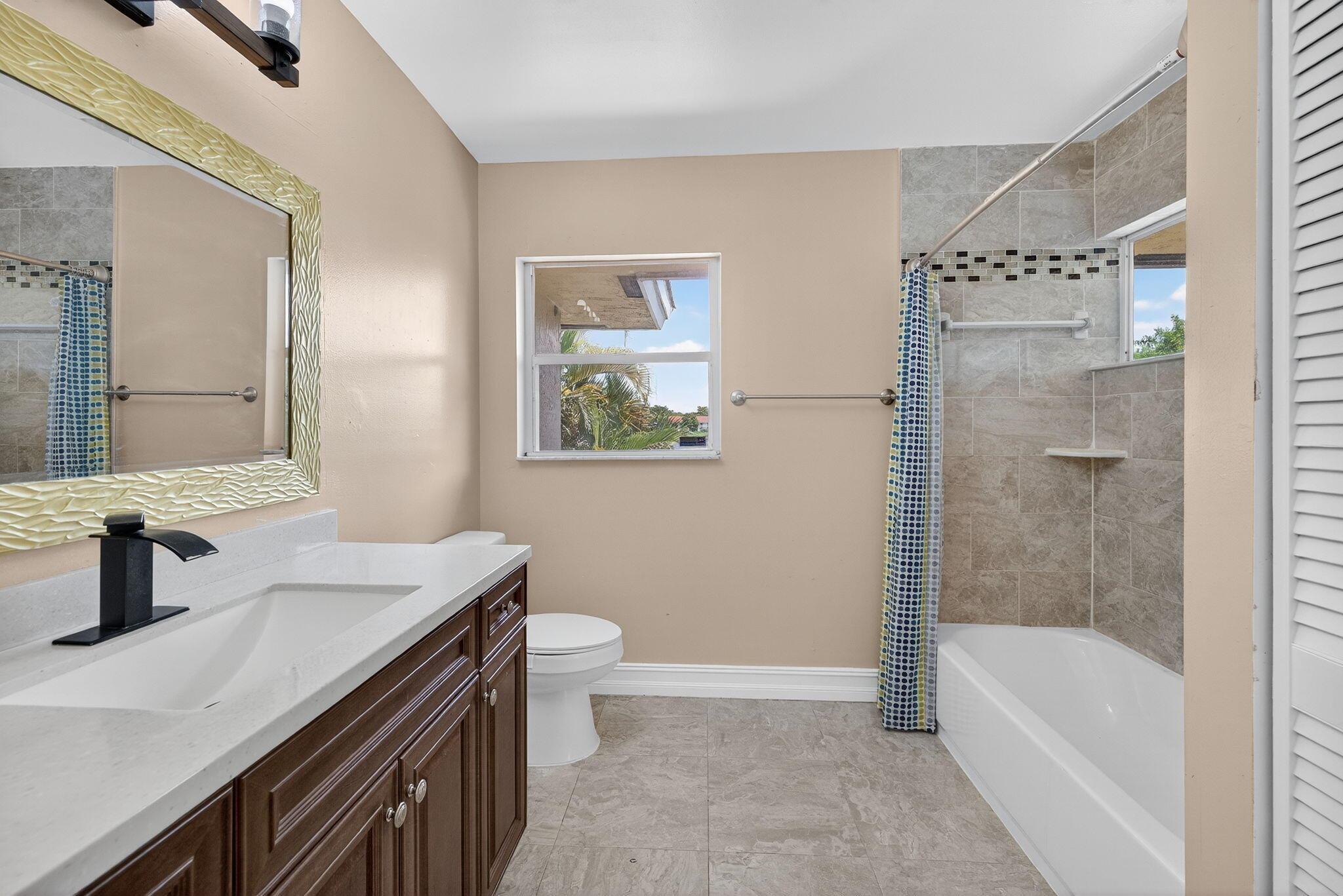 SARTORI LAKE - Residential Lease