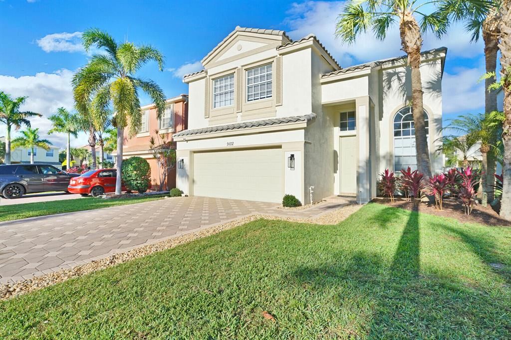 Photo of 9102 Dupont Place, Wellington, FL 33414 (MLS # R10763068)
