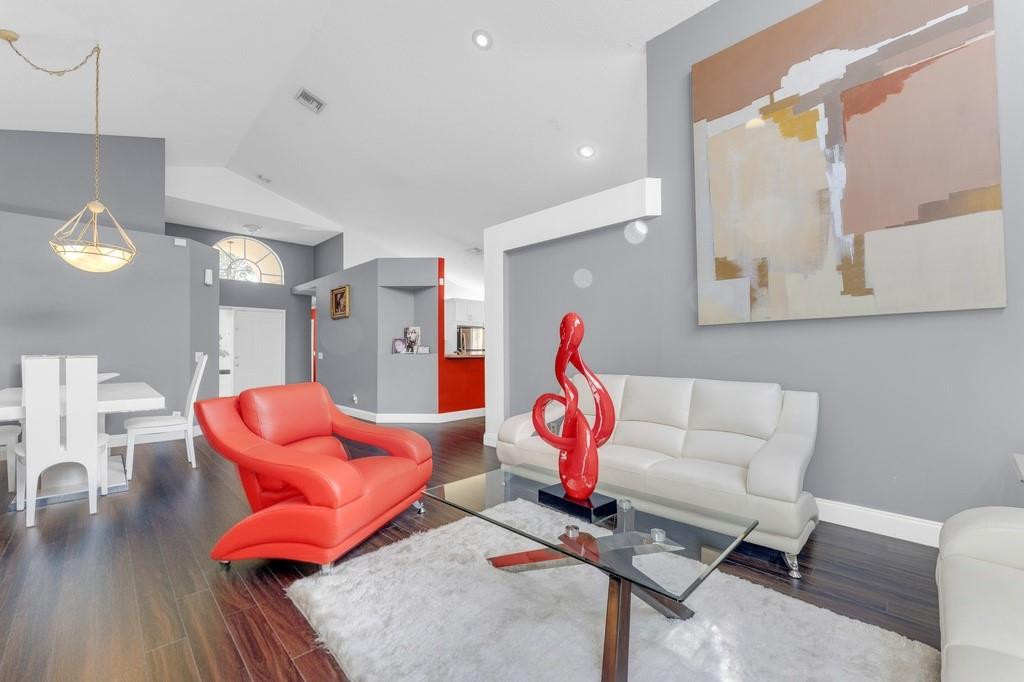 WEST GLEN VILLAGE - Residential