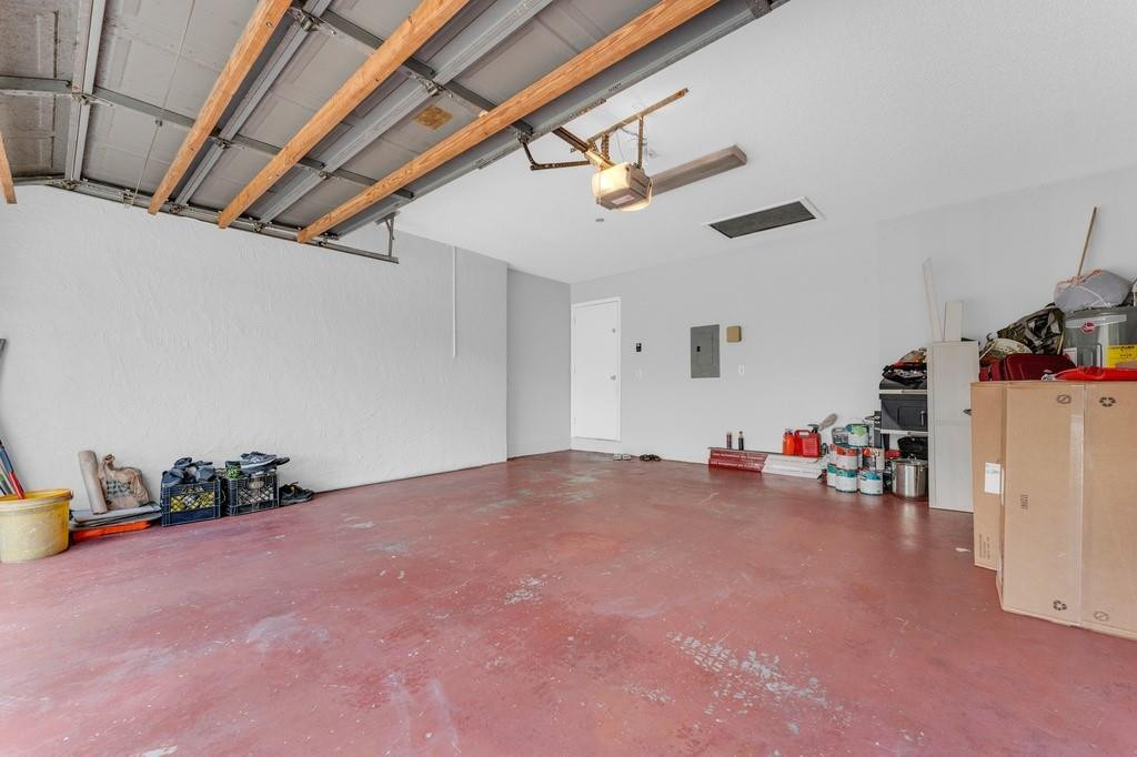 WEST GLEN VILLAGE - Residential