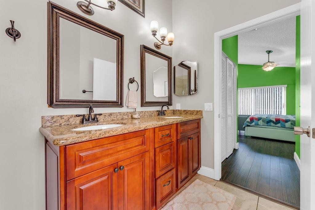 WEST GLEN VILLAGE - Residential