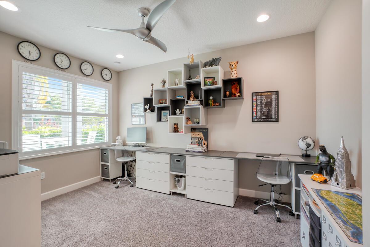 Valencia Cay At Riverland - Residential