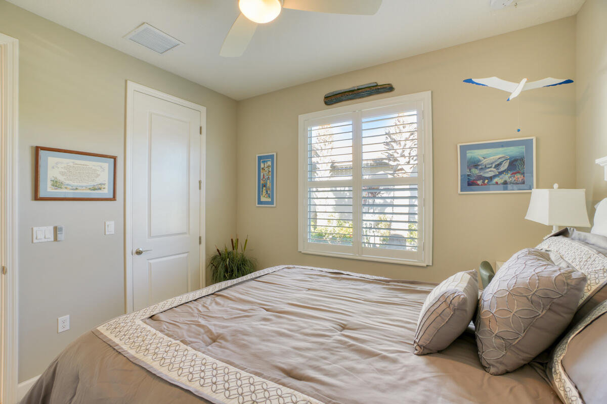 Valencia Cay At Riverland - Residential