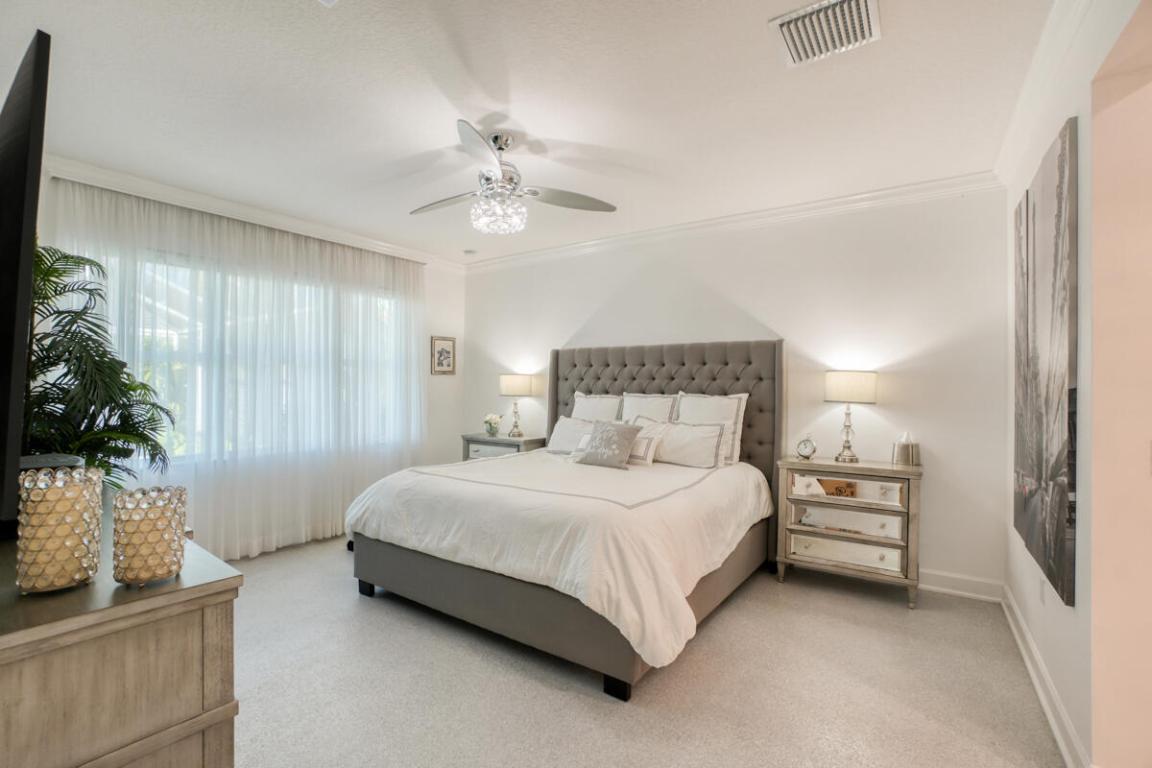 Valencia Cay At Riverland - Residential