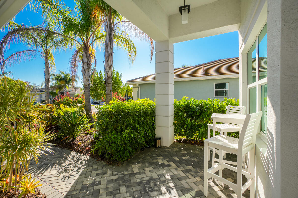 Valencia Cay At Riverland - Residential