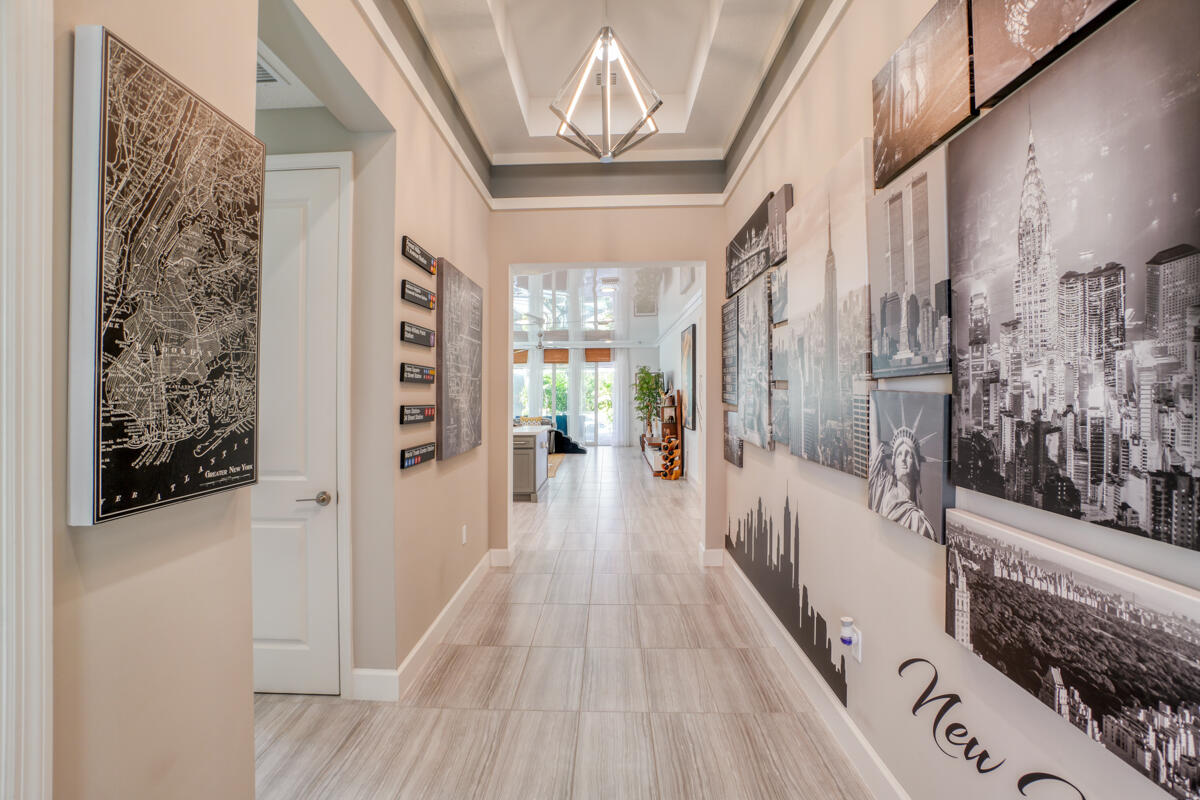 Valencia Cay At Riverland - Residential