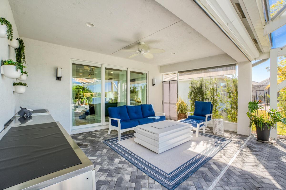 Valencia Cay At Riverland - Residential